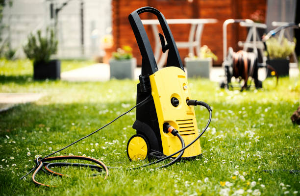 Animal Enclosure Cleaning in Monmouth Beach, NJ